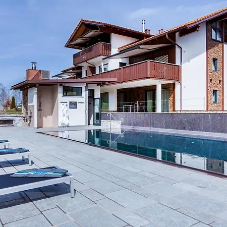 For Moments & * Roßhaupten