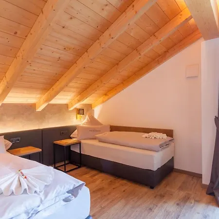 Apartment For Moments &