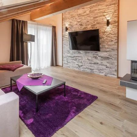 For Moments & Apartment *