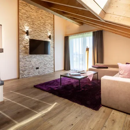Apartment For Moments &