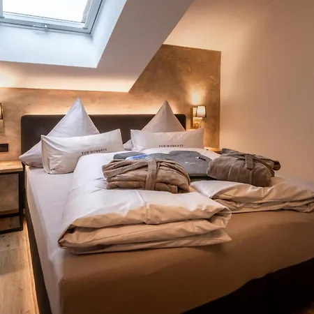 Apartment For Moments &